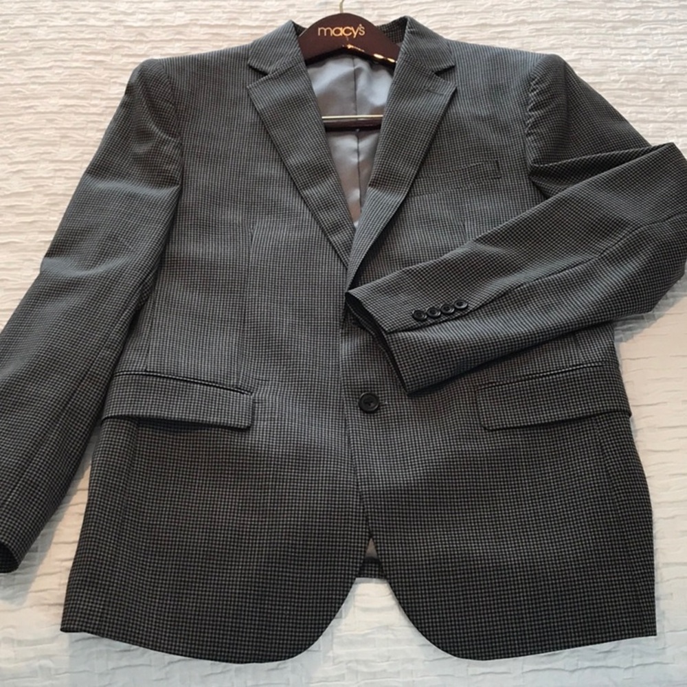 Men’s Egara Slim Fit Sport Coat 40R Black/Gray worn less than 5 times